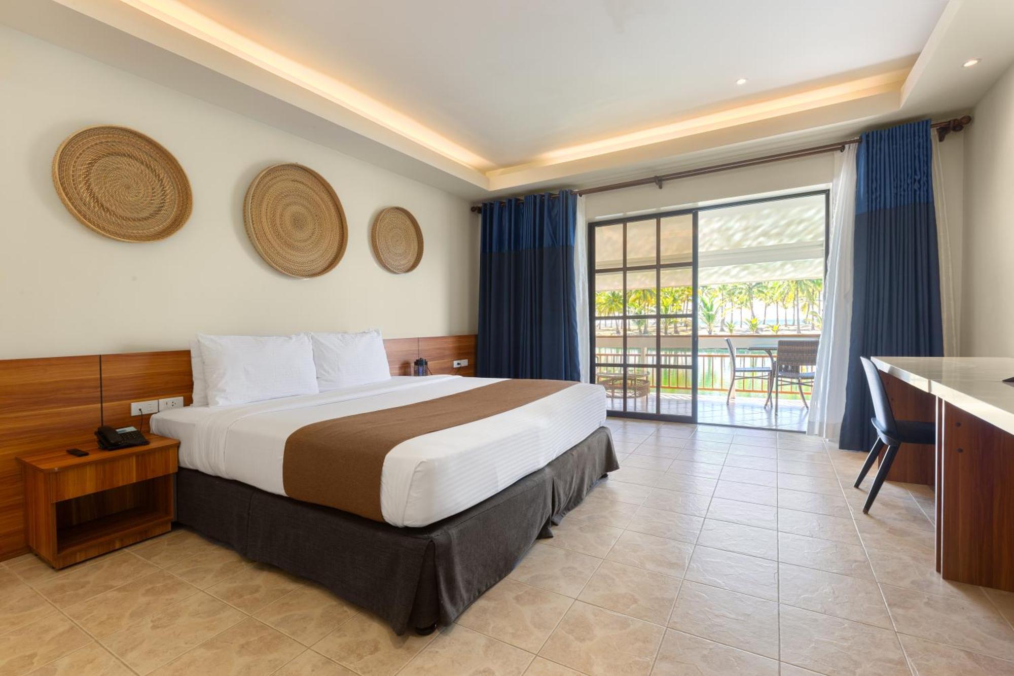 Golden Sands Destination Resorts Daanbantayan Buitenkant foto